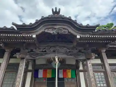 日運寺の本殿・本堂