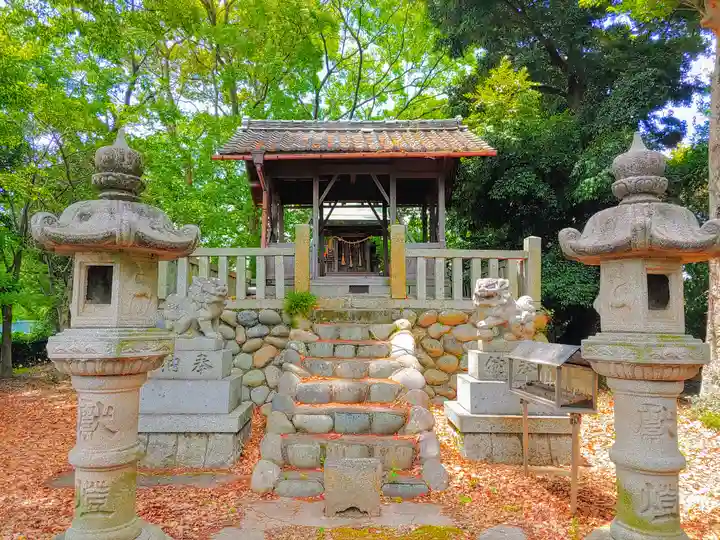 白山社(千代)の本殿・本堂