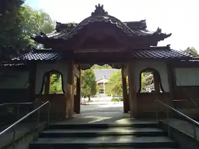 立山寺の山門・神門