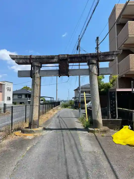 水戸愛宕神社の{uncategorized: "未分類", other: "その他", undefined: "問題あり", building: "その他建物", grave: "お墓", sacred_gate: "鳥居", guardian: "狛犬", statue: "像", buddha: "仏像", history: "歴史", nature: "自然", garden: "庭園", animal: "動物", pagoda: "塔", temizu: "手水舎", mountain_gate: "山門・神門", sanctuary: "本殿・本堂", subordinate: "末社・摂社", art: "芸術", scenery: "景色", jizo: "地蔵", ema: "絵馬", goshuin: "御朱印", omikuji: "おみくじ", items: "授与品その他", amulet: "お守り", goshuincho: "御朱印帳", eats: "食事", festival: "お祭り", votive_dance: "神楽", shichigosan: "七五三参", wedding: "結婚式", experience: "体験その他", initially: "初詣", around: "周辺", anti_infection: "感染症対策"}