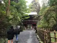 御岩神社の山門・神門