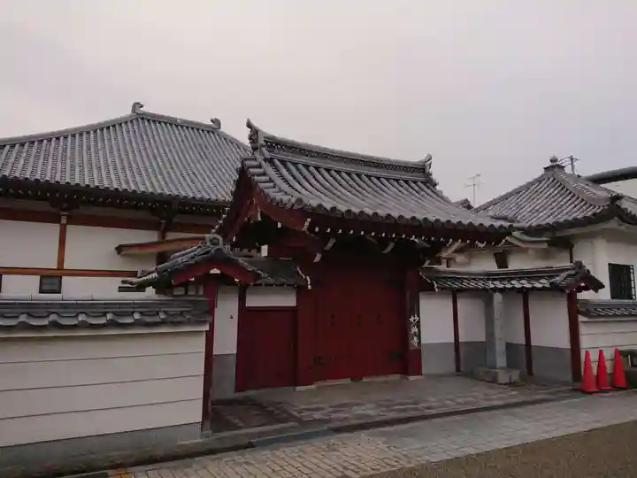 妙典寺の山門・神門