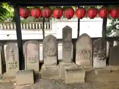 豊栄稲荷神社の建物その他