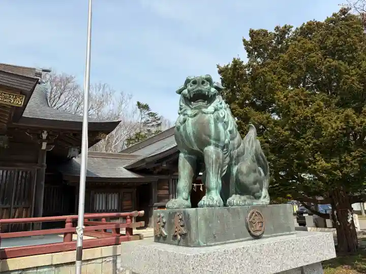 根室金刀比羅神社の{uncategorized: "未分類", other: "その他", undefined: "問題あり", building: "その他建物", grave: "お墓", sacred_gate: "鳥居", guardian: "狛犬", statue: "像", buddha: "仏像", history: "歴史", nature: "自然", garden: "庭園", animal: "動物", pagoda: "塔", temizu: "手水舎", mountain_gate: "山門・神門", sanctuary: "本殿・本堂", subordinate: "末社・摂社", art: "芸術", scenery: "景色", jizo: "地蔵", ema: "絵馬", goshuin: "御朱印", omikuji: "おみくじ", items: "授与品その他", amulet: "お守り", goshuincho: "御朱印帳", eats: "食事", festival: "お祭り", votive_dance: "神楽", shichigosan: "七五三参", wedding: "結婚式", experience: "体験その他", initially: "初詣", around: "周辺", anti_infection: "感染症対策"}