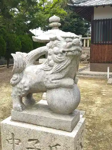 山王春日神社の狛犬