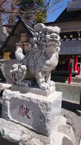 冨士山小御嶽神社の狛犬