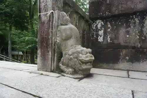 伊奈波神社の狛犬