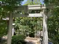 日電玉川稲荷神社の{uncategorized: "未分類", other: "その他", undefined: "問題あり", building: "その他建物", grave: "お墓", sacred_gate: "鳥居", guardian: "狛犬", statue: "像", buddha: "仏像", history: "歴史", nature: "自然", garden: "庭園", animal: "動物", pagoda: "塔", temizu: "手水舎", mountain_gate: "山門・神門", sanctuary: "本殿・本堂", subordinate: "末社・摂社", art: "芸術", scenery: "景色", jizo: "地蔵", ema: "絵馬", goshuin: "御朱印", omikuji: "おみくじ", items: "授与品その他", amulet: "お守り", goshuincho: "御朱印帳", eats: "食事", festival: "お祭り", votive_dance: "神楽", shichigosan: "七五三参", wedding: "結婚式", experience: "体験その他", initially: "初詣", around: "周辺", anti_infection: "感染症対策"}
