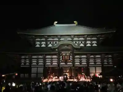 東大寺の本殿・本堂