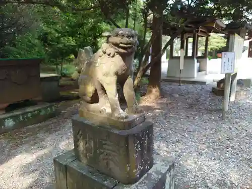 姉埼神社の狛犬