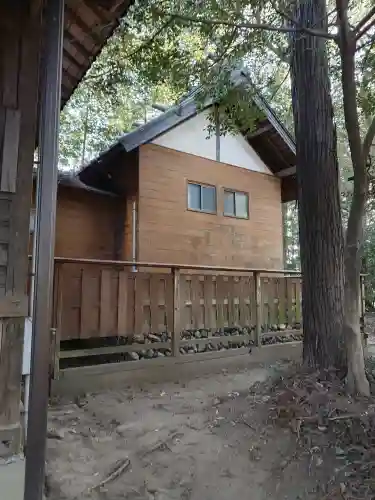 菅谷神社の{uncategorized: "未分類", other: "その他", undefined: "問題あり", building: "その他建物", grave: "お墓", sacred_gate: "鳥居", guardian: "狛犬", statue: "像", buddha: "仏像", history: "歴史", nature: "自然", garden: "庭園", animal: "動物", pagoda: "塔", temizu: "手水舎", mountain_gate: "山門・神門", sanctuary: "本殿・本堂", subordinate: "末社・摂社", art: "芸術", scenery: "景色", jizo: "地蔵", ema: "絵馬", goshuin: "御朱印", omikuji: "おみくじ", items: "授与品その他", amulet: "お守り", goshuincho: "御朱印帳", eats: "食事", festival: "お祭り", votive_dance: "神楽", shichigosan: "七五三参", wedding: "結婚式", experience: "体験その他", initially: "初詣", around: "周辺", anti_infection: "感染症対策"}