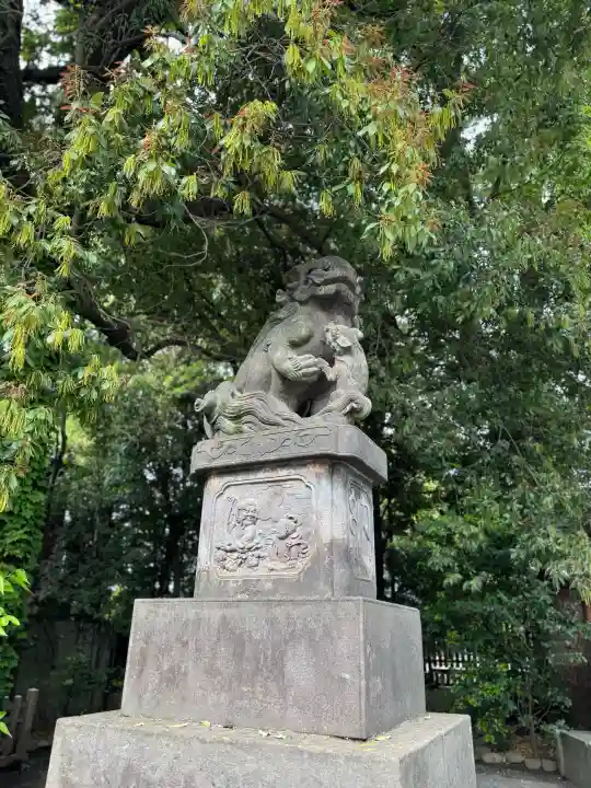 阿佐ヶ谷神明宮の{uncategorized: "未分類", other: "その他", undefined: "問題あり", building: "その他建物", grave: "お墓", sacred_gate: "鳥居", guardian: "狛犬", statue: "像", buddha: "仏像", history: "歴史", nature: "自然", garden: "庭園", animal: "動物", pagoda: "塔", temizu: "手水舎", mountain_gate: "山門・神門", sanctuary: "本殿・本堂", subordinate: "末社・摂社", art: "芸術", scenery: "景色", jizo: "地蔵", ema: "絵馬", goshuin: "御朱印", omikuji: "おみくじ", items: "授与品その他", amulet: "お守り", goshuincho: "御朱印帳", eats: "食事", festival: "お祭り", votive_dance: "神楽", shichigosan: "七五三参", wedding: "結婚式", experience: "体験その他", initially: "初詣", around: "周辺", anti_infection: "感染症対策"}