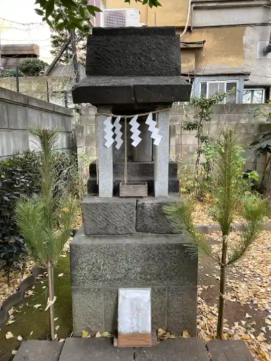 上田端八幡神社の末社・摂社