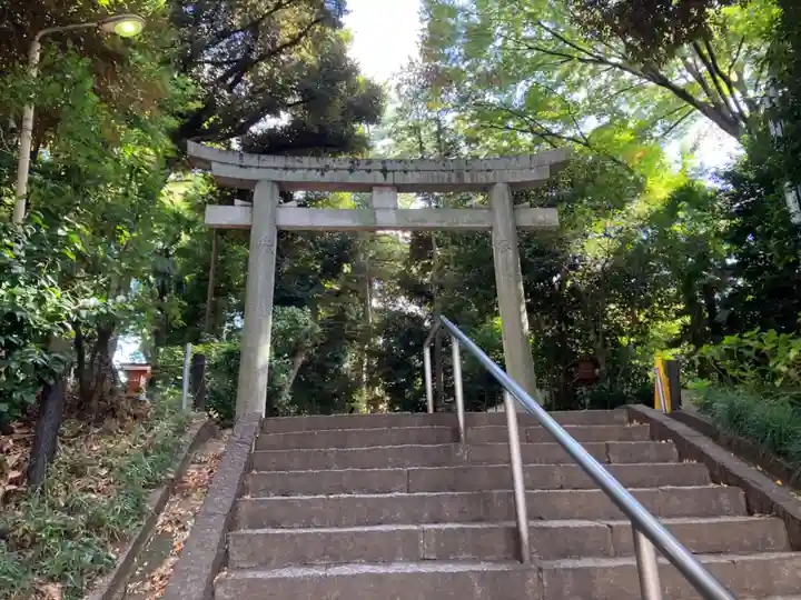 代々木八幡宮の鳥居