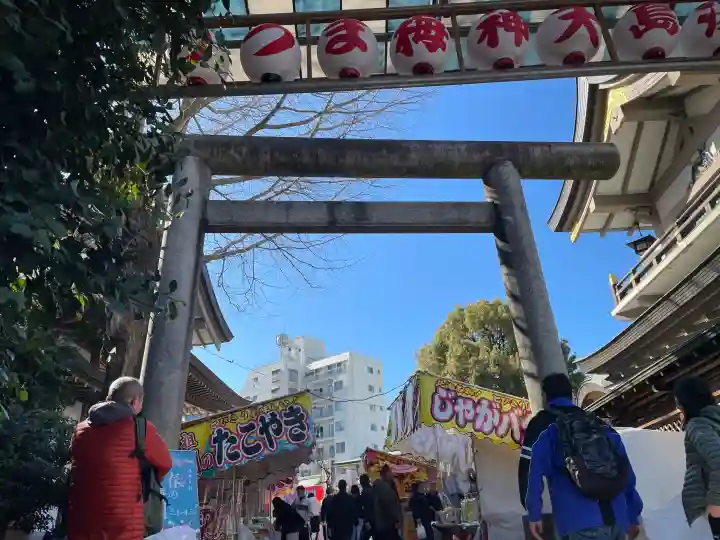 湯島天満宮の{uncategorized: "未分類", other: "その他", undefined: "問題あり", building: "その他建物", grave: "お墓", sacred_gate: "鳥居", guardian: "狛犬", statue: "像", buddha: "仏像", history: "歴史", nature: "自然", garden: "庭園", animal: "動物", pagoda: "塔", temizu: "手水舎", mountain_gate: "山門・神門", sanctuary: "本殿・本堂", subordinate: "末社・摂社", art: "芸術", scenery: "景色", jizo: "地蔵", ema: "絵馬", goshuin: "御朱印", omikuji: "おみくじ", items: "授与品その他", amulet: "お守り", goshuincho: "御朱印帳", eats: "食事", festival: "お祭り", votive_dance: "神楽", shichigosan: "七五三参", wedding: "結婚式", experience: "体験その他", initially: "初詣", around: "周辺", anti_infection: "感染症対策"}