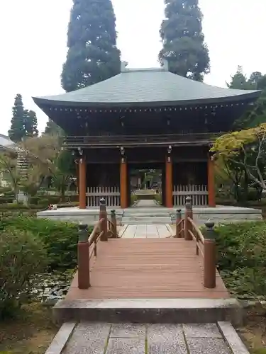 永澤寺の山門