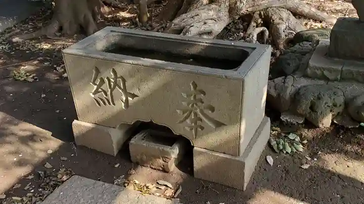 八幡神社の手水舎