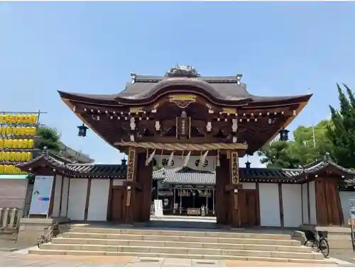 射楯兵主神社の山門