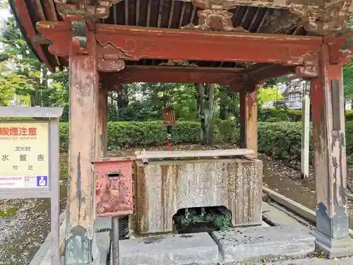 増上寺塔頭 三縁山 宝珠院の手水舎