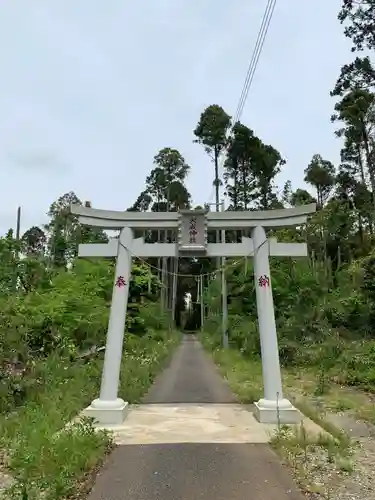 犬成神社の鳥居