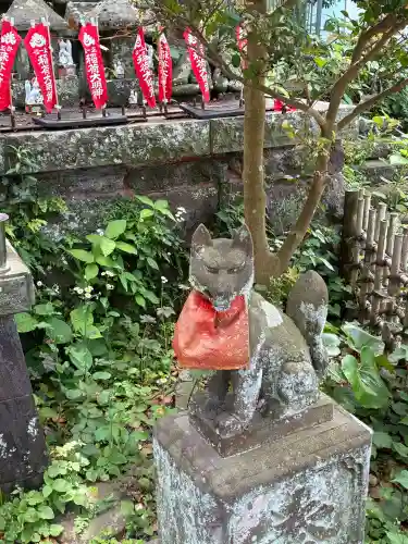 貴船神社の{uncategorized: "未分類", other: "その他", undefined: "問題あり", building: "その他建物", grave: "お墓", sacred_gate: "鳥居", guardian: "狛犬", statue: "像", buddha: "仏像", history: "歴史", nature: "自然", garden: "庭園", animal: "動物", pagoda: "塔", temizu: "手水舎", mountain_gate: "山門・神門", sanctuary: "本殿・本堂", subordinate: "末社・摂社", art: "芸術", scenery: "景色", jizo: "地蔵", ema: "絵馬", goshuin: "御朱印", omikuji: "おみくじ", items: "授与品その他", amulet: "お守り", goshuincho: "御朱印帳", eats: "食事", festival: "お祭り", votive_dance: "神楽", shichigosan: "七五三参", wedding: "結婚式", experience: "体験その他", initially: "初詣", around: "周辺", anti_infection: "感染症対策"}