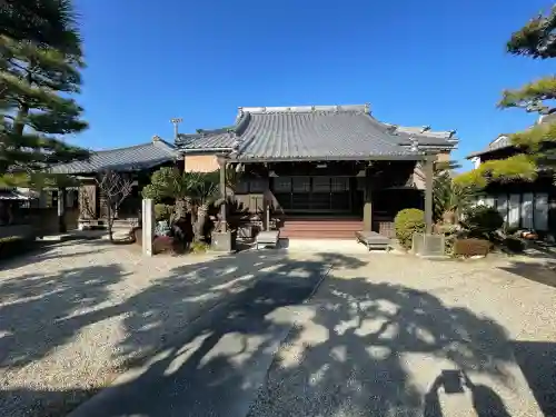 常念寺の{uncategorized: "未分類", other: "その他", undefined: "問題あり", building: "その他建物", grave: "お墓", sacred_gate: "鳥居", guardian: "狛犬", statue: "像", buddha: "仏像", history: "歴史", nature: "自然", garden: "庭園", animal: "動物", pagoda: "塔", temizu: "手水舎", mountain_gate: "山門・神門", sanctuary: "本殿・本堂", subordinate: "末社・摂社", art: "芸術", scenery: "景色", jizo: "地蔵", ema: "絵馬", goshuin: "御朱印", omikuji: "おみくじ", items: "授与品その他", amulet: "お守り", goshuincho: "御朱印帳", eats: "食事", festival: "お祭り", votive_dance: "神楽", shichigosan: "七五三参", wedding: "結婚式", experience: "体験その他", initially: "初詣", around: "周辺", anti_infection: "感染症対策"}