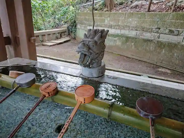 江島神社の手水舎