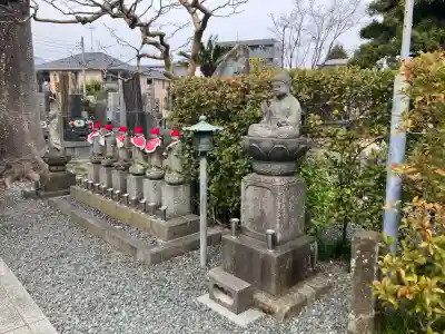 正光院の{uncategorized: "未分類", other: "その他", undefined: "問題あり", building: "その他建物", grave: "お墓", sacred_gate: "鳥居", guardian: "狛犬", statue: "像", buddha: "仏像", history: "歴史", nature: "自然", garden: "庭園", animal: "動物", pagoda: "塔", temizu: "手水舎", mountain_gate: "山門・神門", sanctuary: "本殿・本堂", subordinate: "末社・摂社", art: "芸術", scenery: "景色", jizo: "地蔵", ema: "絵馬", goshuin: "御朱印", omikuji: "おみくじ", items: "授与品その他", amulet: "お守り", goshuincho: "御朱印帳", eats: "食事", festival: "お祭り", votive_dance: "神楽", shichigosan: "七五三参", wedding: "結婚式", experience: "体験その他", initially: "初詣", around: "周辺", anti_infection: "感染症対策"}