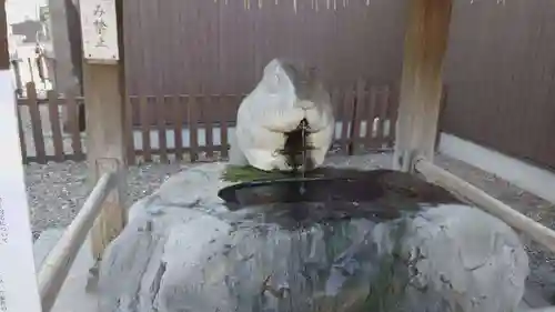 調神社の手水舎