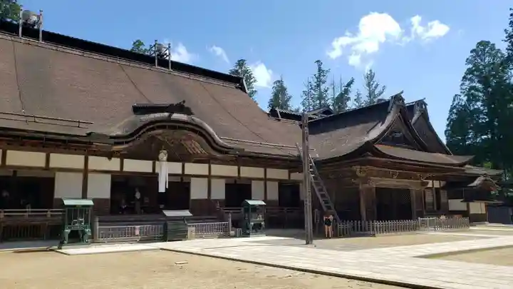 高野山金剛峯寺の本殿・本堂