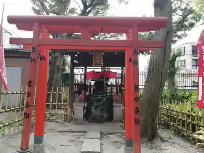 瀧泉寺(目黒不動尊)の末社・摂社