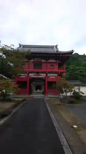 智源寺の山門・神門