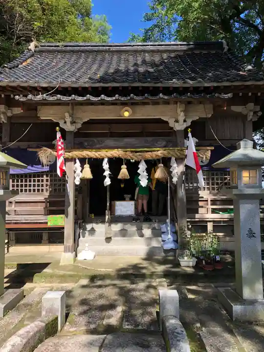 高祖神社の本殿・本堂