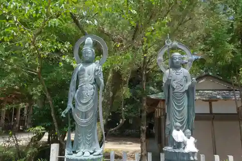 補陀洛山寺の仏像