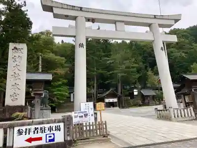 諏訪大社の鳥居