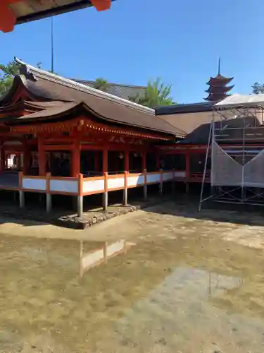 厳島神社(広島県)