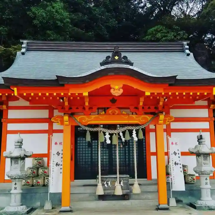 御館山稲荷神社の本殿・本堂