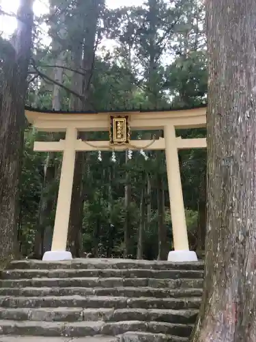飛瀧神社（熊野那智大社別宮）(和歌山県)
