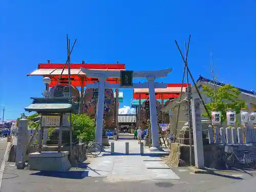 三河一色諏訪神社の鳥居