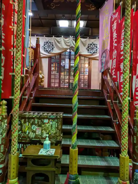 三瀧山不動院の本殿・本堂