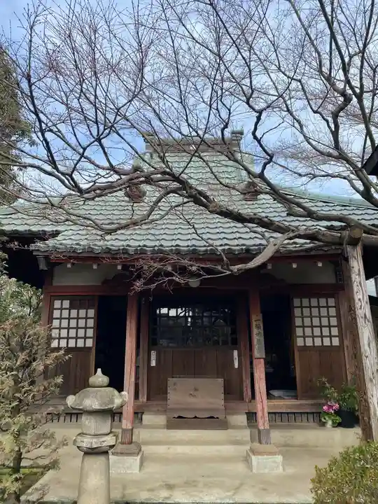 常性寺の本殿・本堂