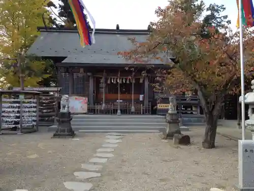 二柱神社の本殿