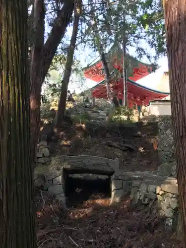 佛通寺の建物その他