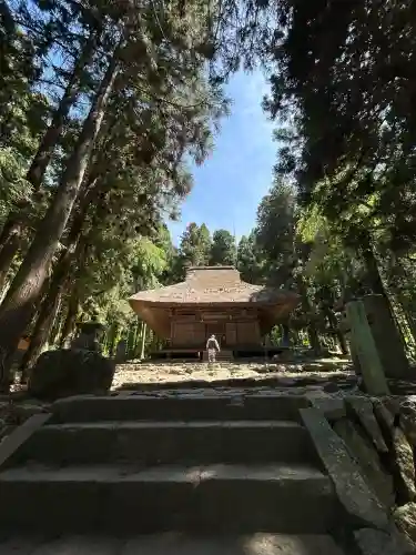 浄光寺の{uncategorized: "未分類", other: "その他", undefined: "問題あり", building: "その他建物", grave: "お墓", sacred_gate: "鳥居", guardian: "狛犬", statue: "像", buddha: "仏像", history: "歴史", nature: "自然", garden: "庭園", animal: "動物", pagoda: "塔", temizu: "手水舎", mountain_gate: "山門・神門", sanctuary: "本殿・本堂", subordinate: "末社・摂社", art: "芸術", scenery: "景色", jizo: "地蔵", ema: "絵馬", goshuin: "御朱印", omikuji: "おみくじ", items: "授与品その他", amulet: "お守り", goshuincho: "御朱印帳", eats: "食事", festival: "お祭り", votive_dance: "神楽", shichigosan: "七五三参", wedding: "結婚式", experience: "体験その他", initially: "初詣", around: "周辺", anti_infection: "感染症対策"}