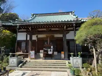海蔵院の{uncategorized: "未分類", other: "その他", undefined: "問題あり", building: "その他建物", grave: "お墓", sacred_gate: "鳥居", guardian: "狛犬", statue: "像", buddha: "仏像", history: "歴史", nature: "自然", garden: "庭園", animal: "動物", pagoda: "塔", temizu: "手水舎", mountain_gate: "山門・神門", sanctuary: "本殿・本堂", subordinate: "末社・摂社", art: "芸術", scenery: "景色", jizo: "地蔵", ema: "絵馬", goshuin: "御朱印", omikuji: "おみくじ", items: "授与品その他", amulet: "お守り", goshuincho: "御朱印帳", eats: "食事", festival: "お祭り", votive_dance: "神楽", shichigosan: "七五三参", wedding: "結婚式", experience: "体験その他", initially: "初詣", around: "周辺", anti_infection: "感染症対策"}