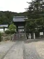 医光寺の山門・神門