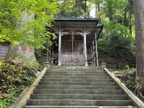 大瀧神社・岡太神社奥の院の本殿・本堂