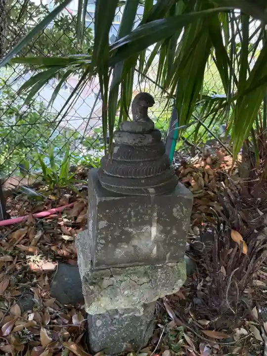 西森稲荷大明神の{uncategorized: "未分類", other: "その他", undefined: "問題あり", building: "その他建物", grave: "お墓", sacred_gate: "鳥居", guardian: "狛犬", statue: "像", buddha: "仏像", history: "歴史", nature: "自然", garden: "庭園", animal: "動物", pagoda: "塔", temizu: "手水舎", mountain_gate: "山門・神門", sanctuary: "本殿・本堂", subordinate: "末社・摂社", art: "芸術", scenery: "景色", jizo: "地蔵", ema: "絵馬", goshuin: "御朱印", omikuji: "おみくじ", items: "授与品その他", amulet: "お守り", goshuincho: "御朱印帳", eats: "食事", festival: "お祭り", votive_dance: "神楽", shichigosan: "七五三参", wedding: "結婚式", experience: "体験その他", initially: "初詣", around: "周辺", anti_infection: "感染症対策"}