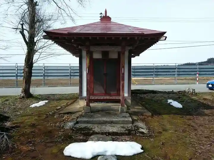 馬頭観音の本殿・本堂