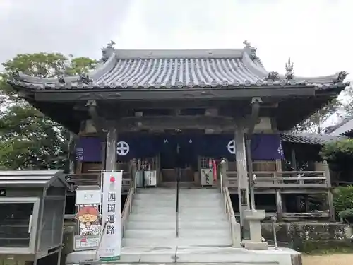 法輪寺の本殿・本堂